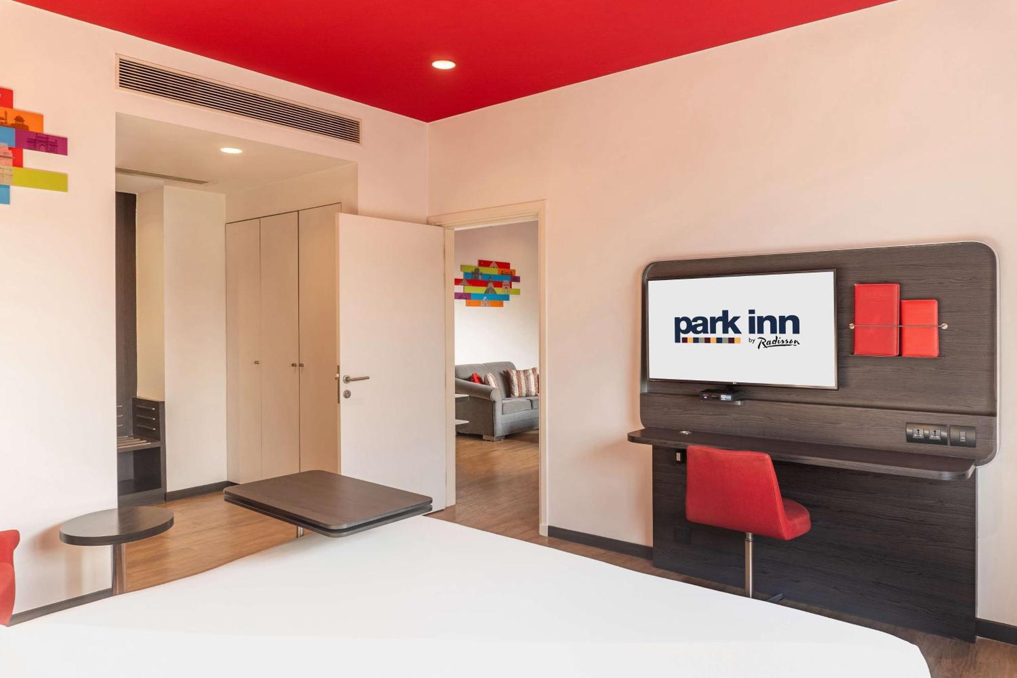 Park Inn By Radisson,South Delhi New Delhi Exterior photo Park Inn Munich Airport